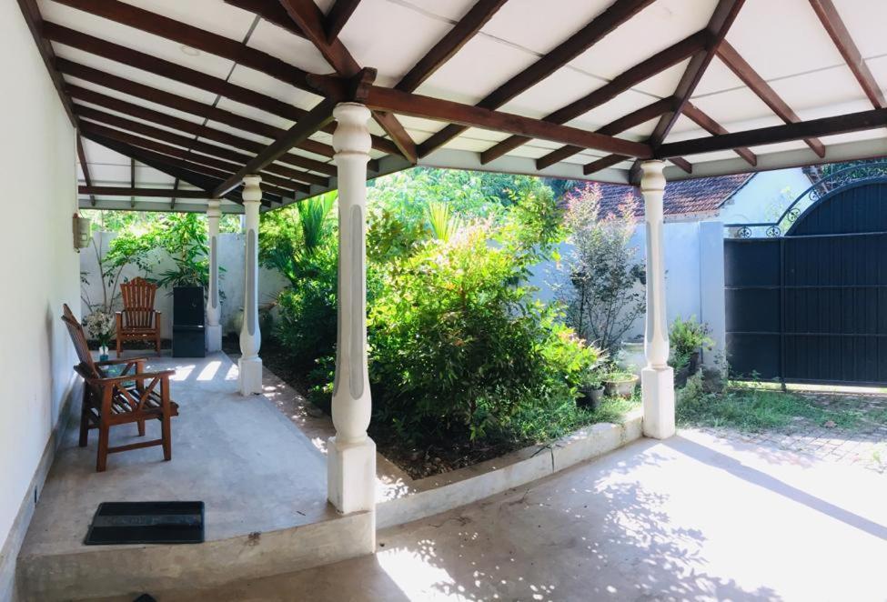 Villa Ceylon Home 乌纳瓦图纳 外观 照片