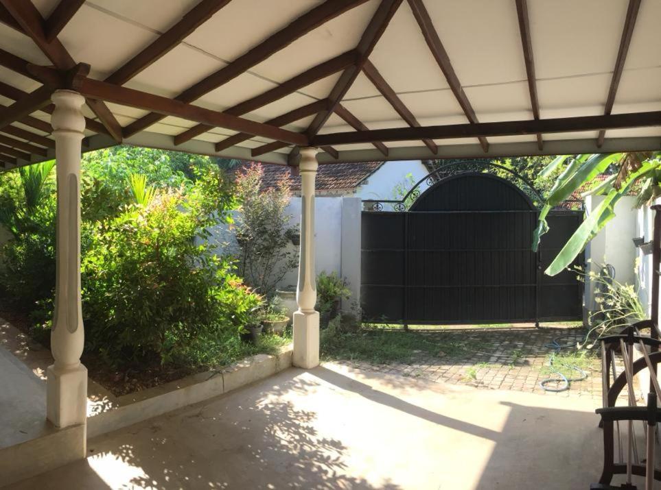 Villa Ceylon Home 乌纳瓦图纳 外观 照片