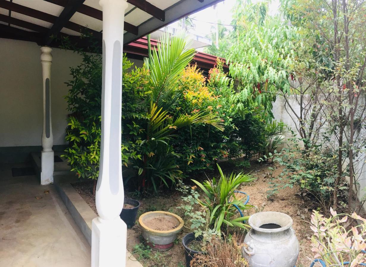 Villa Ceylon Home 乌纳瓦图纳 外观 照片